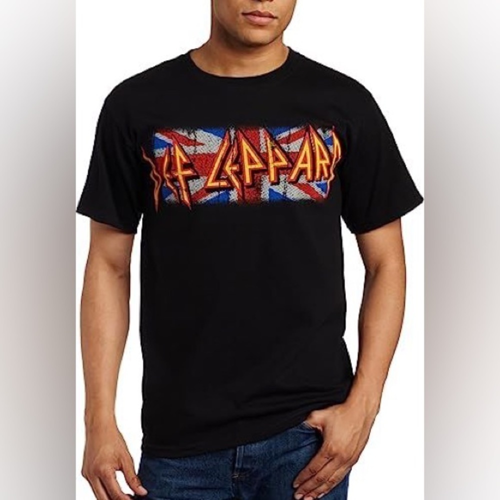 Vintage Def Leppard T-Shirt.